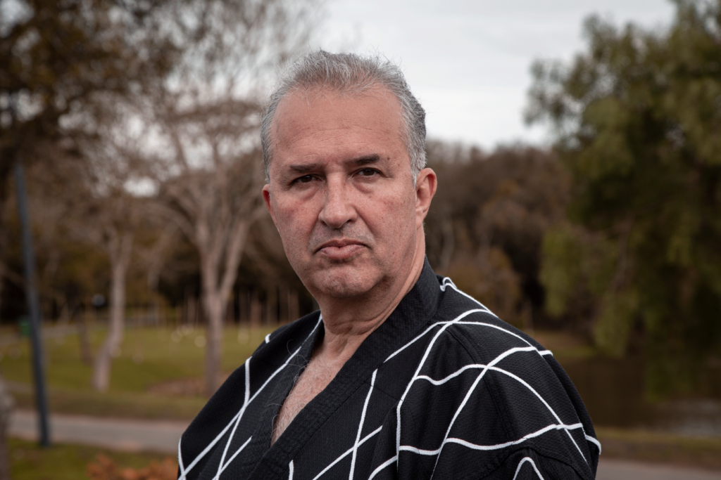 horizontal-aroldo-martins-vestido-de-kimono